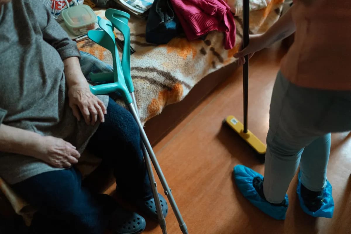 Imagem de capa de Cuidador Domiciliario para Adultos Mayores: Función y Cómo Contratar